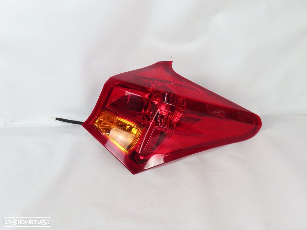 Farolim Direito/Trás Usado / Original TOYOTA AURIS (_E18_) 8155102740 - 2