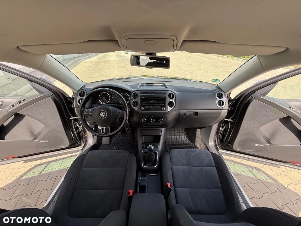 Volkswagen Tiguan 2.0 TDI DPF BlueMotion Technology Life - 27