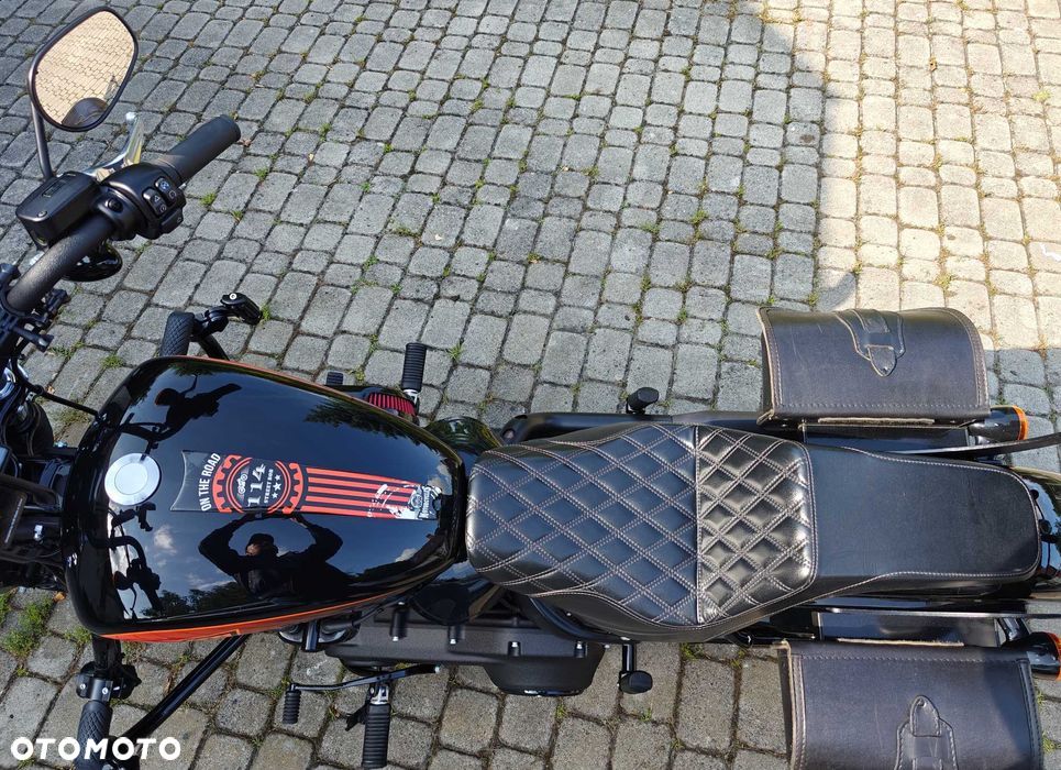 Harley-Davidson Softail Street Bob - 4
