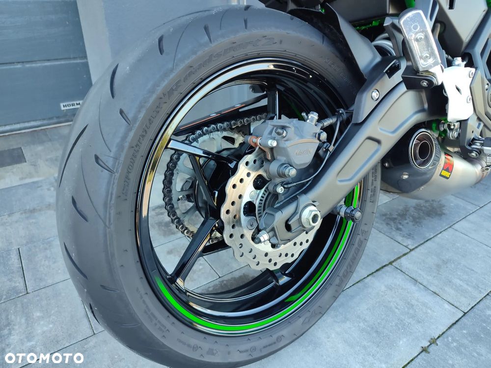 Kawasaki Z 650 - 24