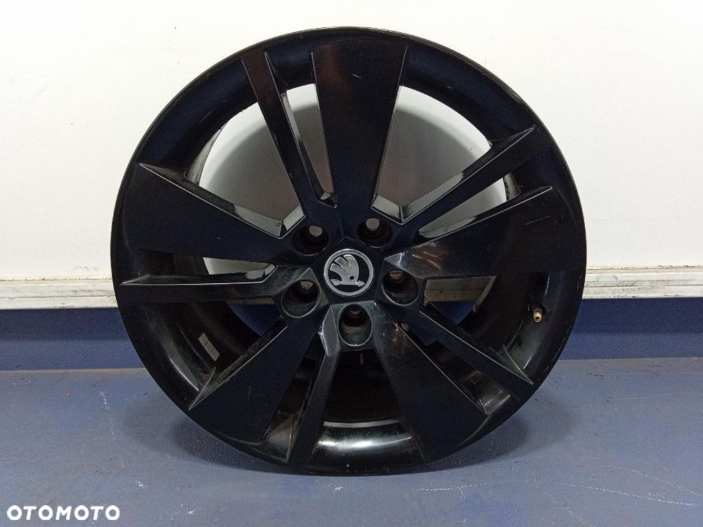 SKODA SUPERB III ALUFELGA OEM 8JX18 5X112 ET44 1 SZT 3V0601025AG - 1