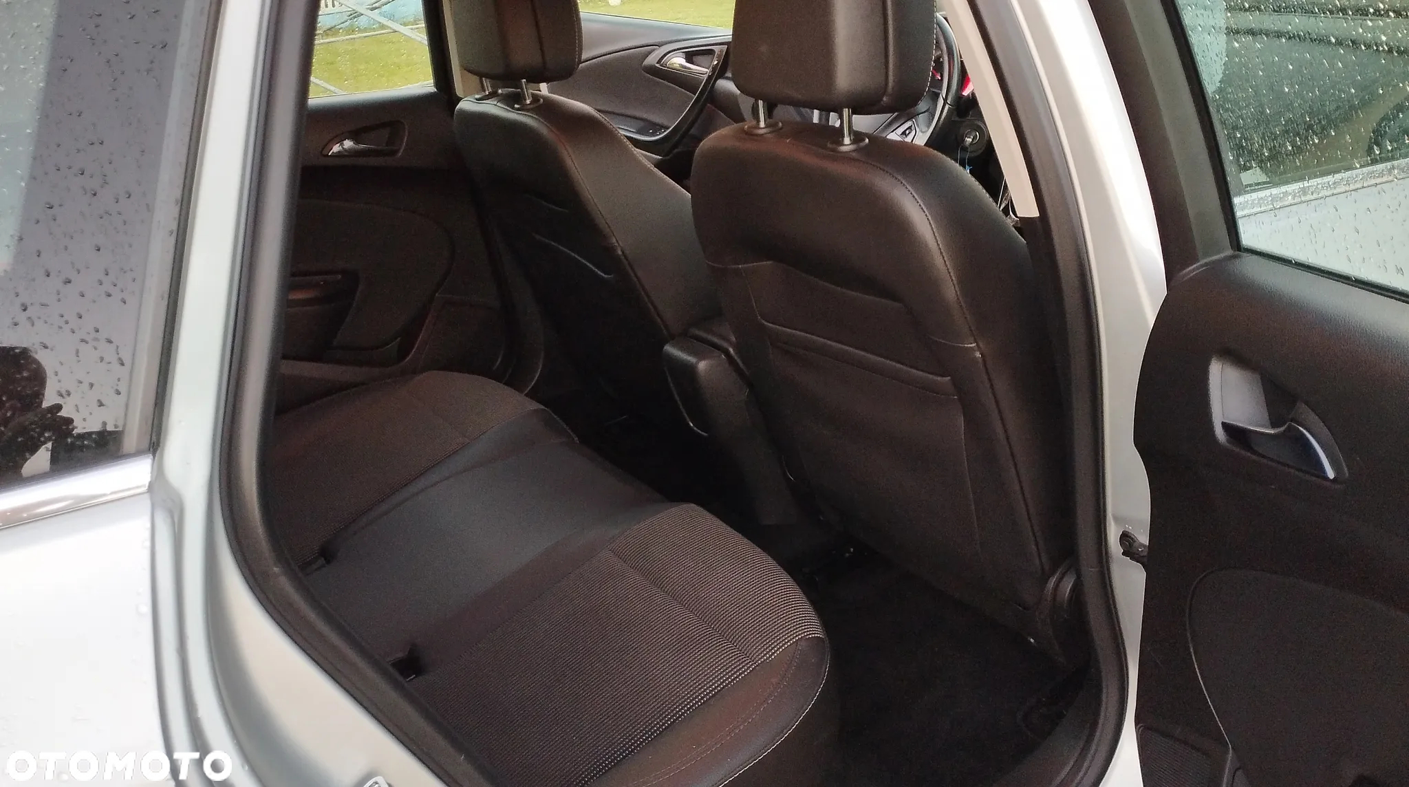 Opel Astra 1.6 CDTI DPF ecoFLEX Sports TourerStart/Stop Exklusiv - 12