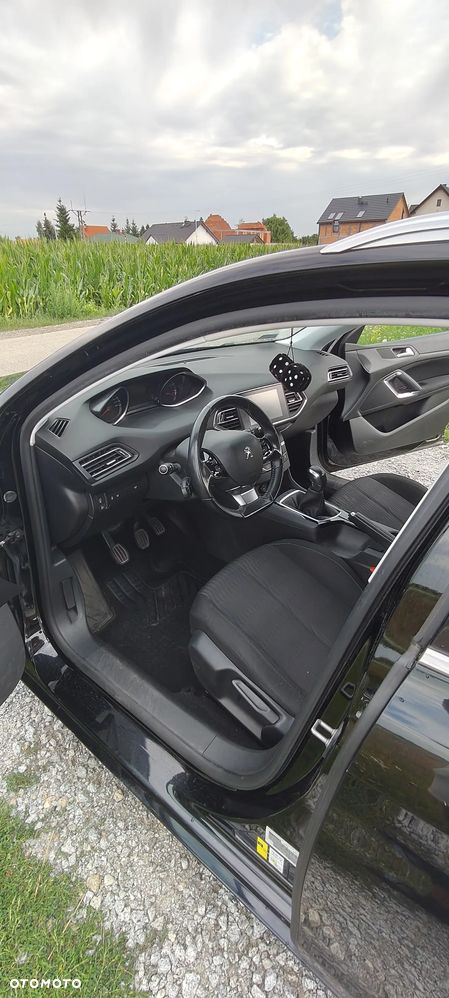 Peugeot 308 - 13