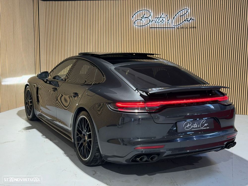 Porsche Panamera 4S E-Hybrid - 3