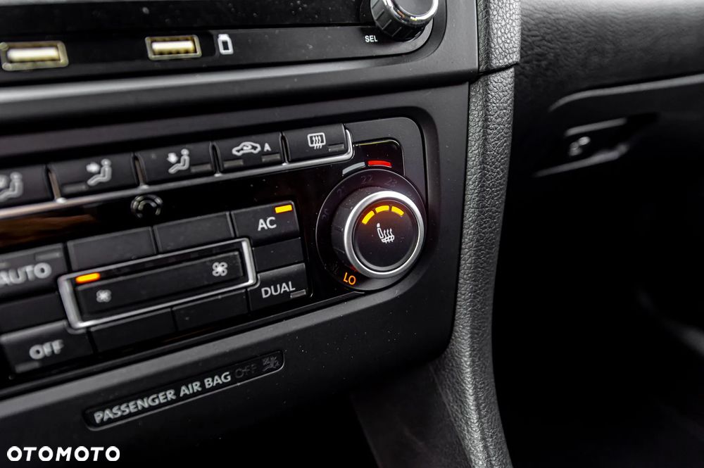 Volkswagen Golf 2.0 TSI GTI - 32