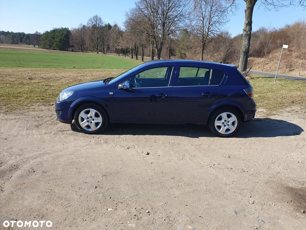 Opel Astra 1.6 Edition - 16