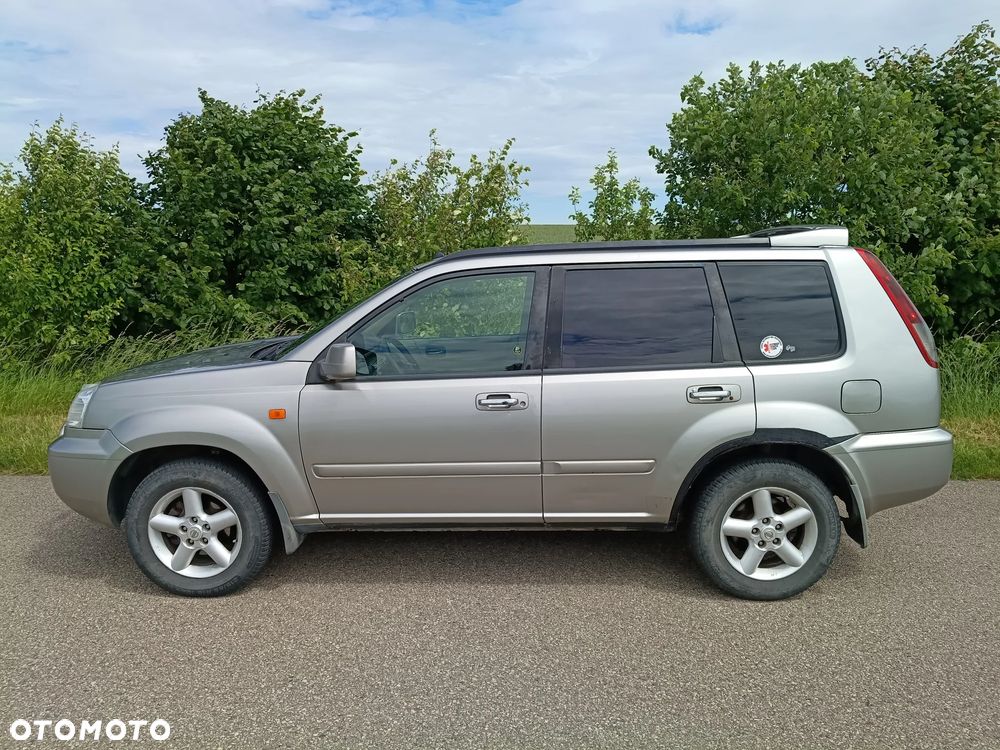 Nissan X-Trail - 2