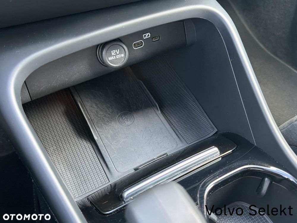 Volvo XC 40 - 22