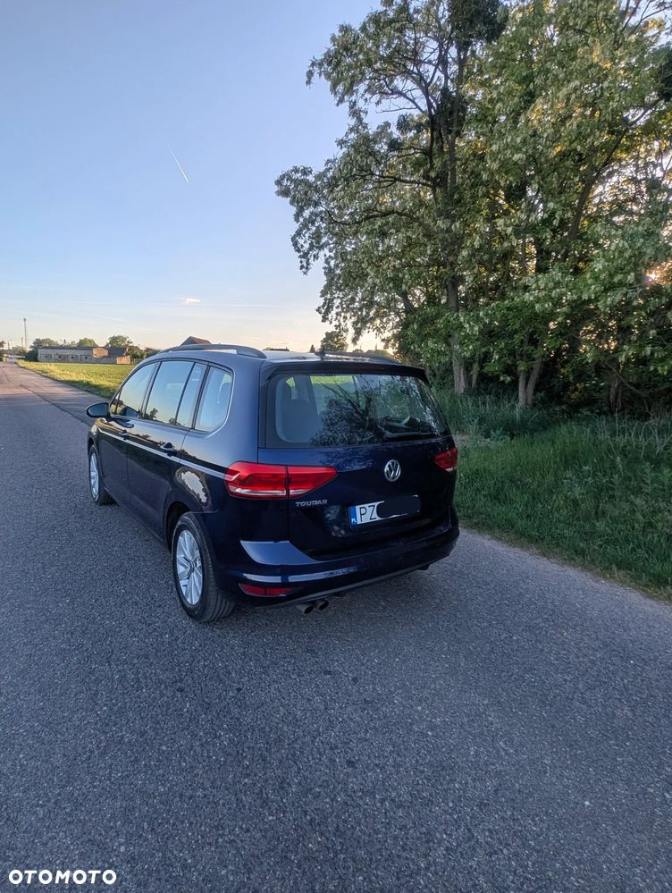 Volkswagen Touran 1.4 TSI BMT Comfortline - 4