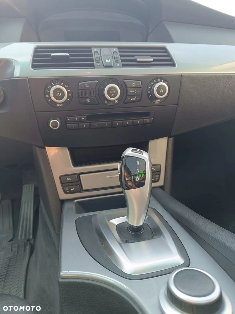 BMW Seria 5 520d Touring Edition Exclusive - 20