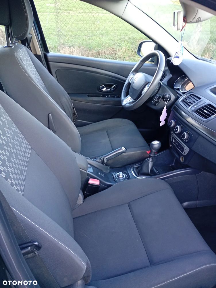 Renault Megane 1.5 dCi Style Edition - 6