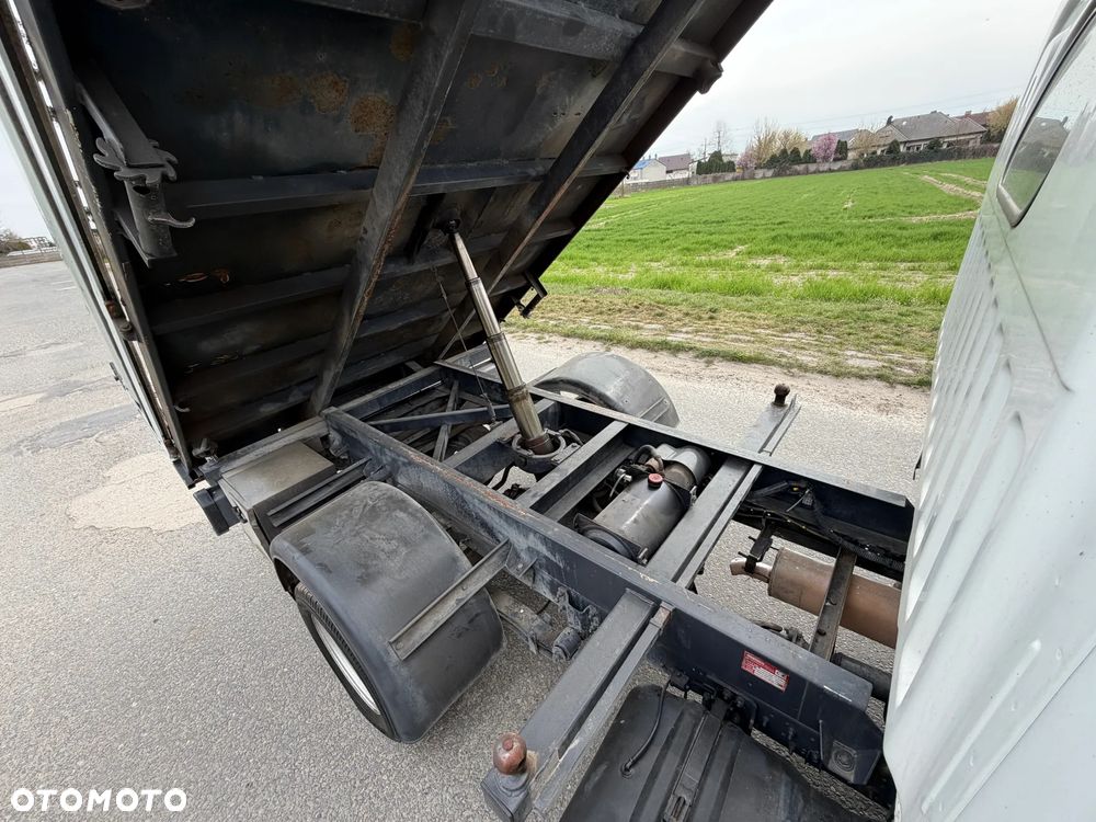 Nissan Cabstar 35.13 * 2.5 / 130KM * Wywrotka * DOKA * 6 Osób * - 19
