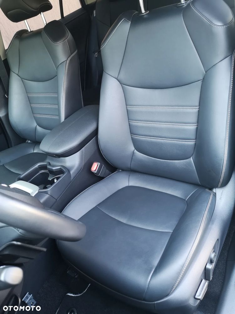 Toyota RAV4 - 25