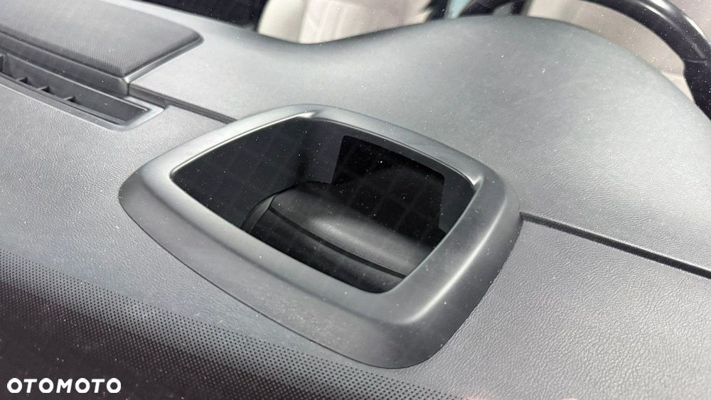 Peugeot 508 RXH 2.0 HDi HYbrid4 - 20