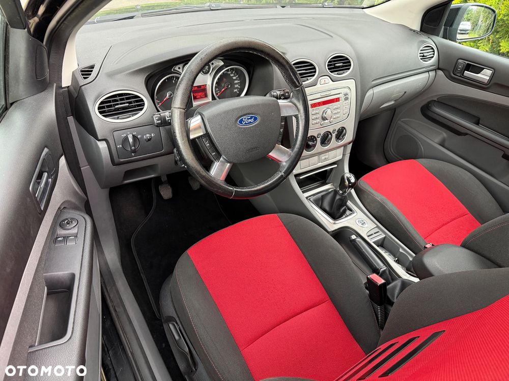 Ford Focus 1.6 Ti-VCT Style - 12