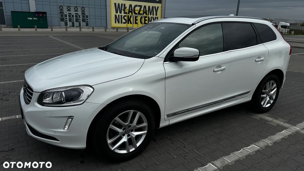 Volvo Xc60 2016 photo 2