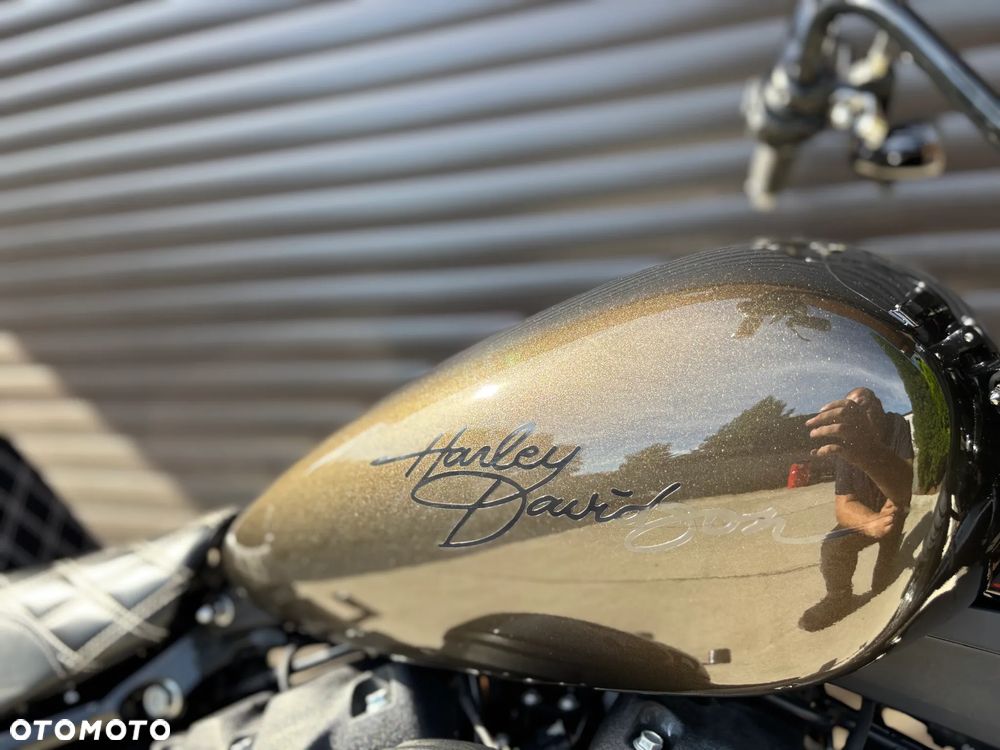 Harley-Davidson Softail Street Bob - 3