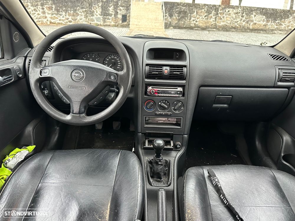 Opel Astra 1.4i 16V Sport - 14