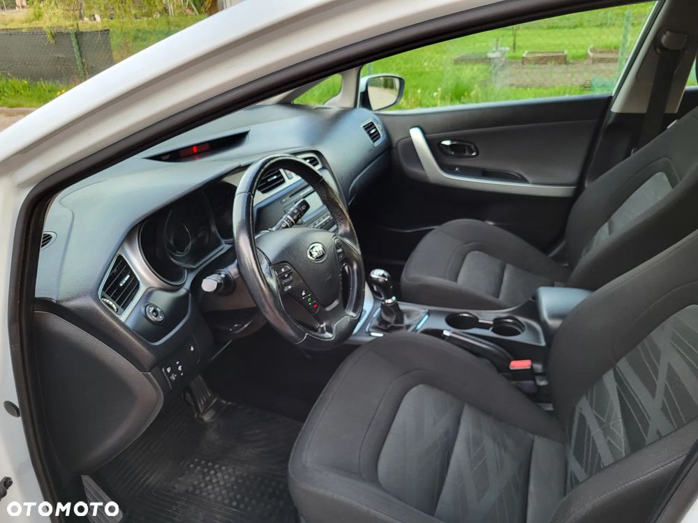 Kia Ceed - 17