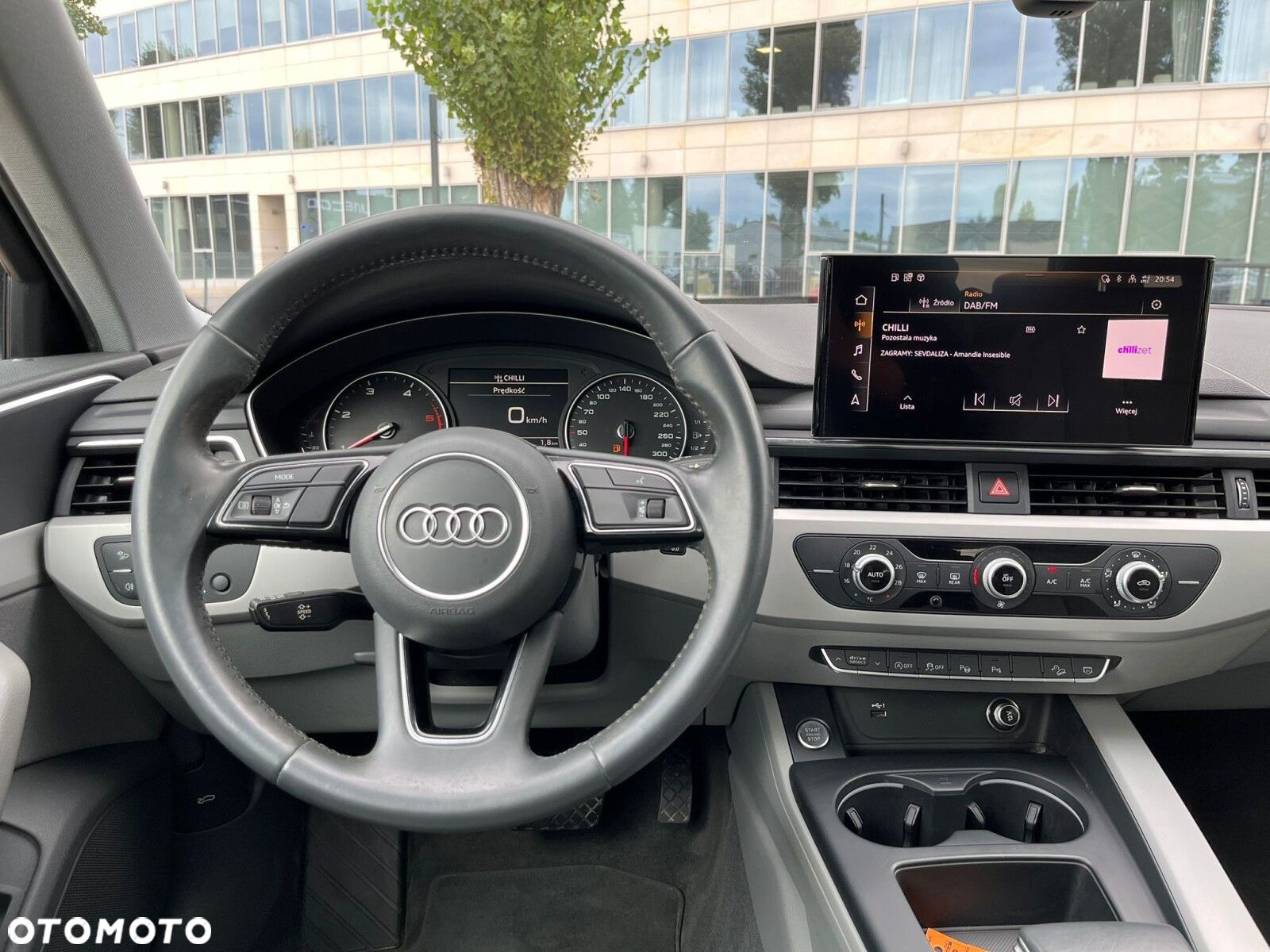 Audi A4 Allroad - 16