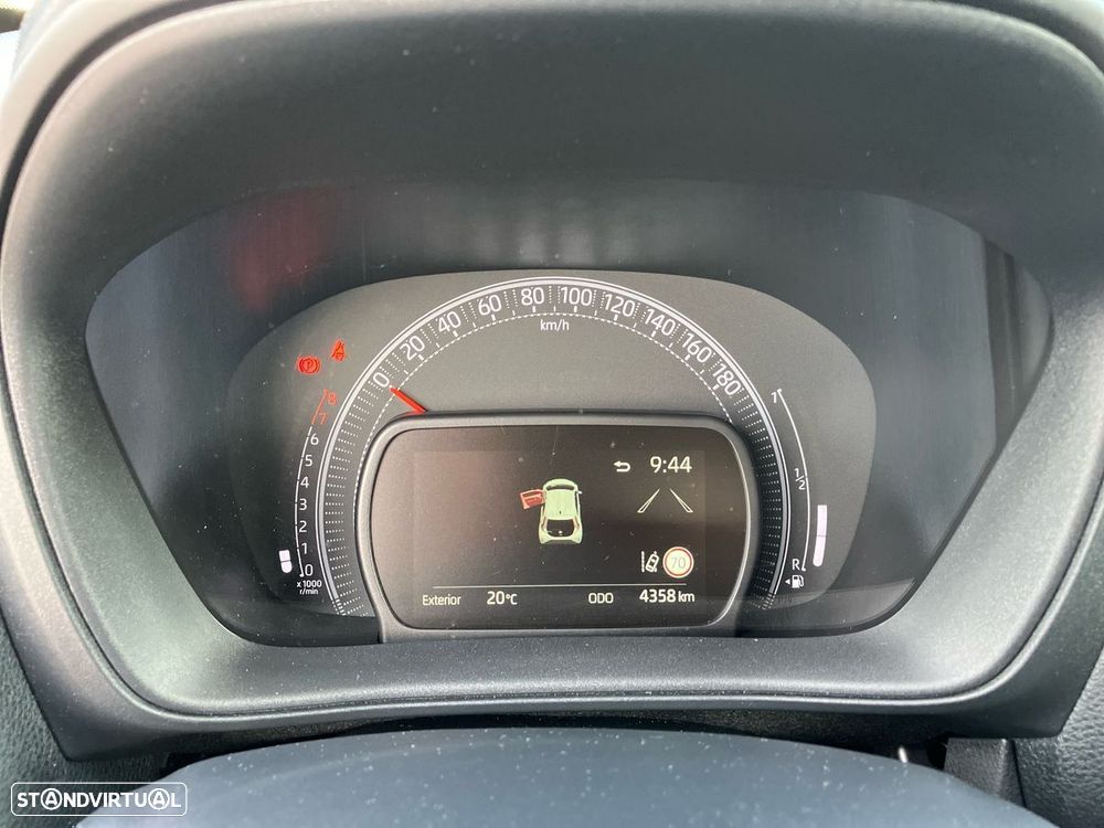 Toyota Aygo X 1.0 Pulse - 14
