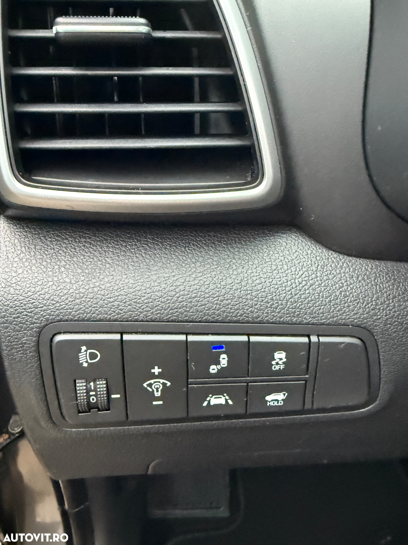 Hyundai Tucson blue 1.6 CRDi 2WD DCT Premium - 12