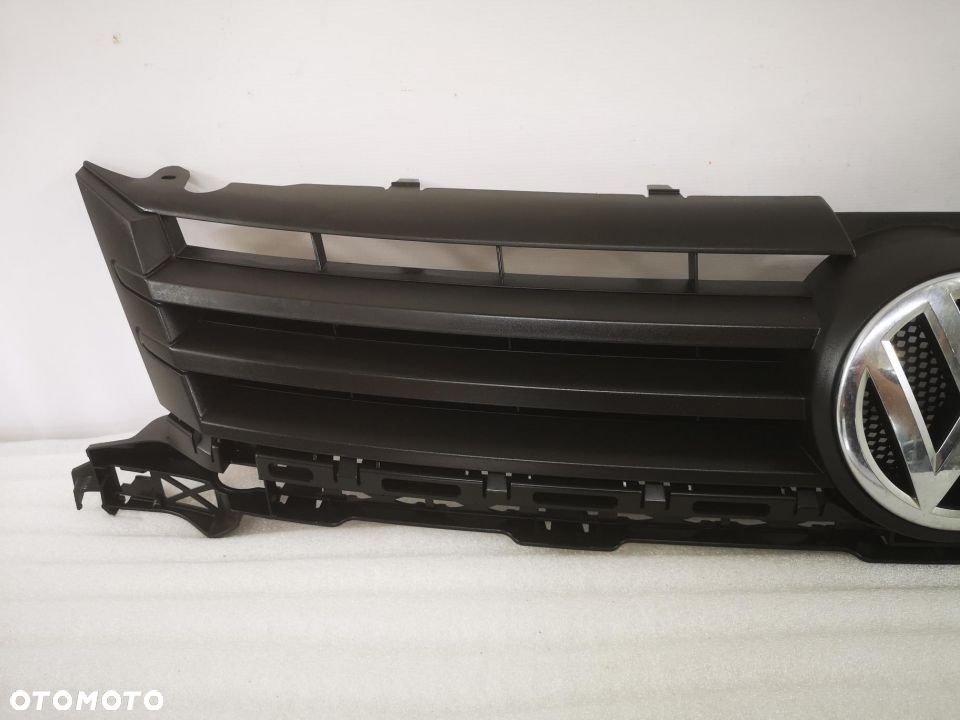 VW CADDY 10-14 ATRAPA PRZEDNIA PRZÓD / GRILL NR: 2K5853651 1T0853651BQ 1T0853653L NUMER AUKCJI NG435 - 3