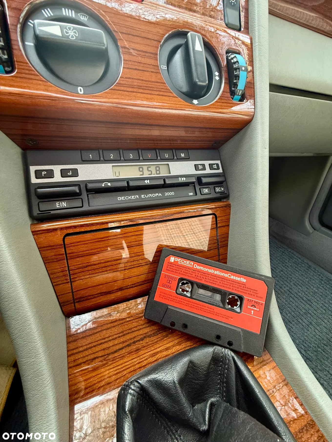 Mercedes-Benz W124 (1984-1993) - 12