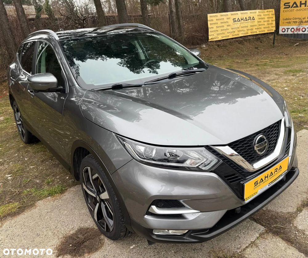 Nissan Qashqai 1.3 DIG-T N-Connecta - 1