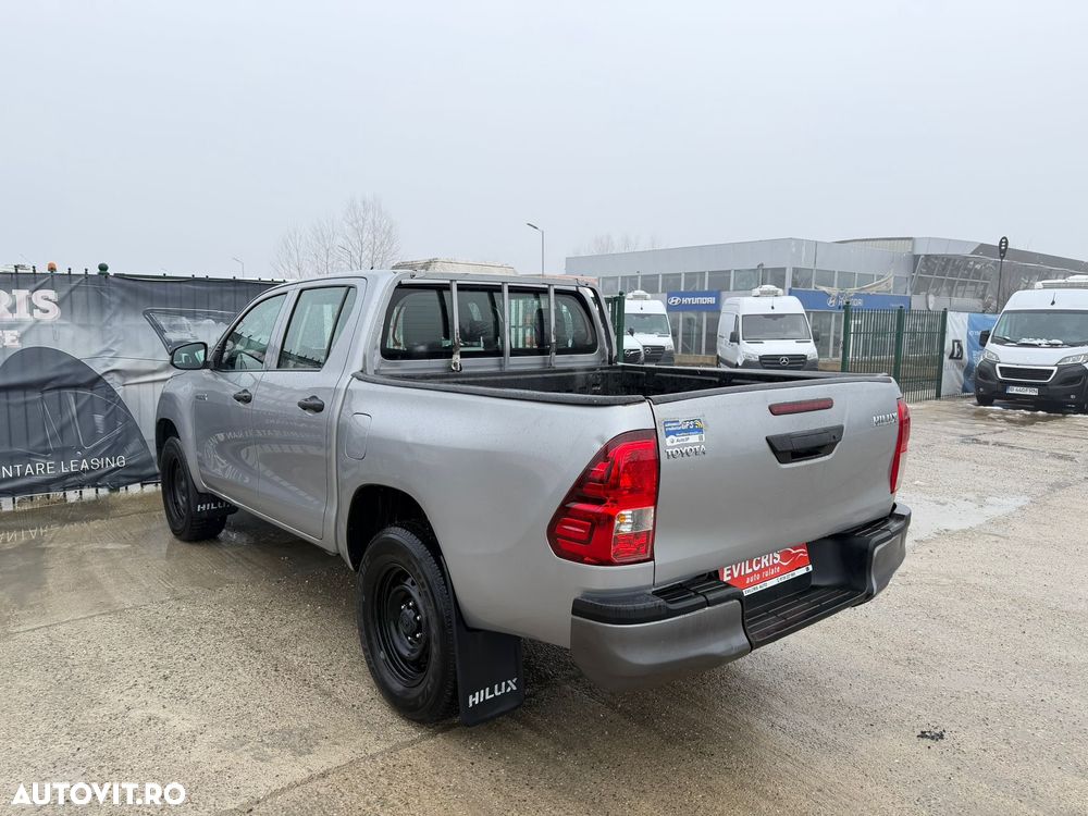 Toyota Hilux 2.4D 150CP 4x4 Double Cab 6MT Comfort - 7