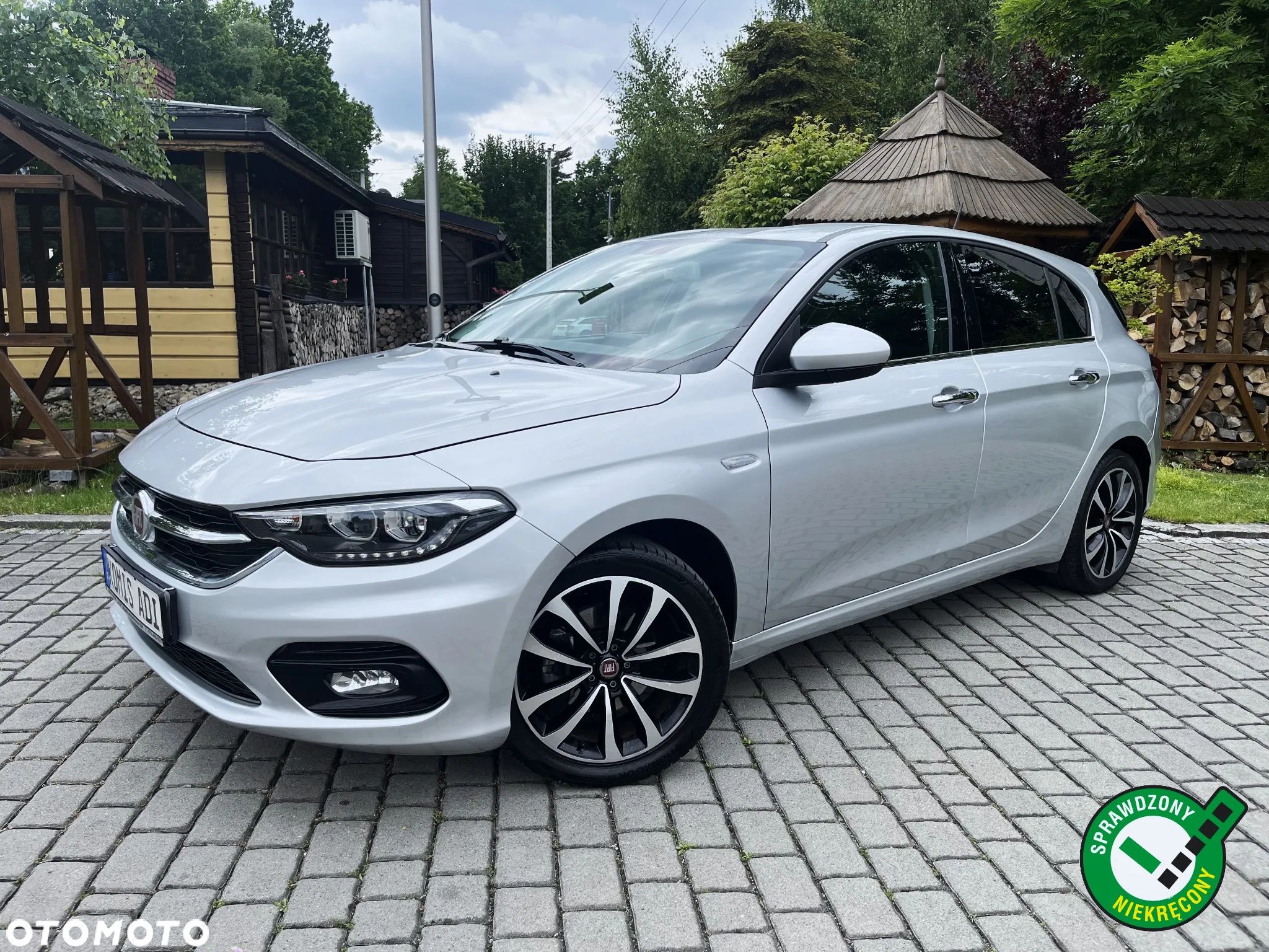 Fiat Tipo 1.6 E-torQ Lounge - 1