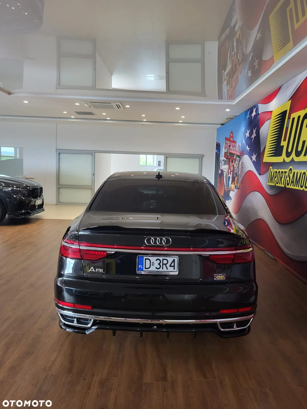 Audi A8 - 8