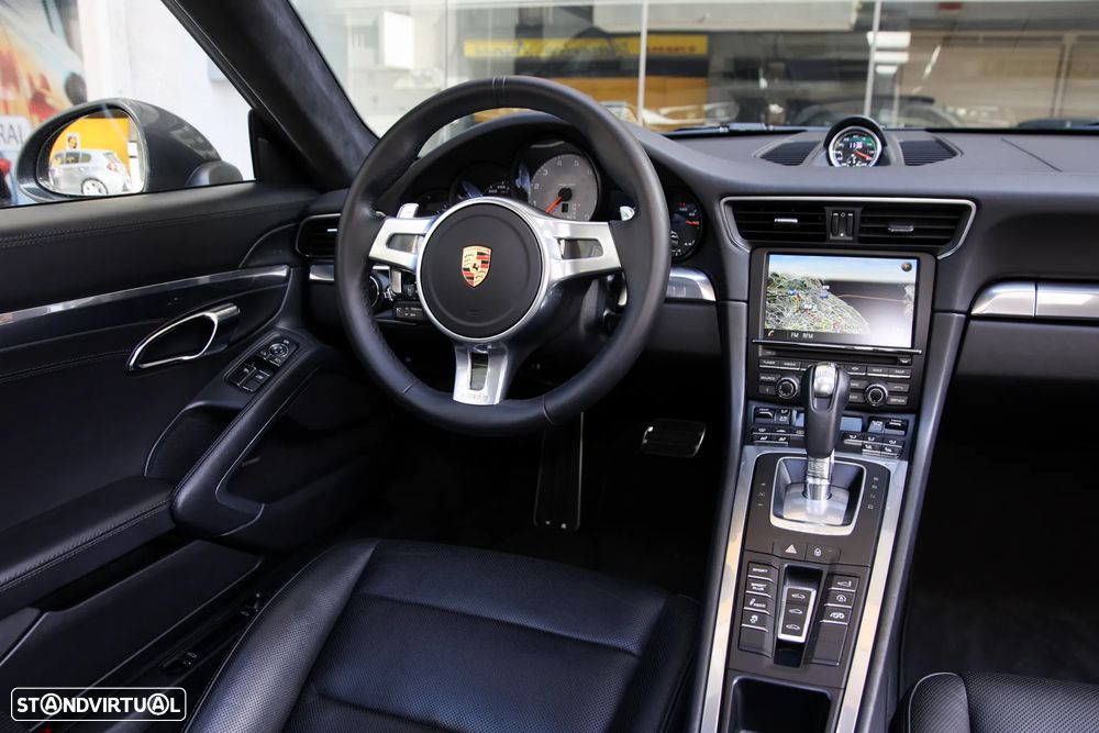 Porsche 911 (991) Carrera 4 S PDK - 27