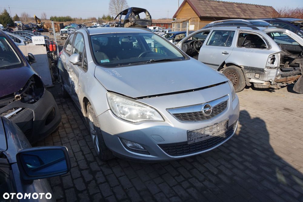OPEL ASTRA IV J KOMBI 2011 Z176 1.7 CDTI A17DTJ 110KM M32 365 SREBRNY na części - 7