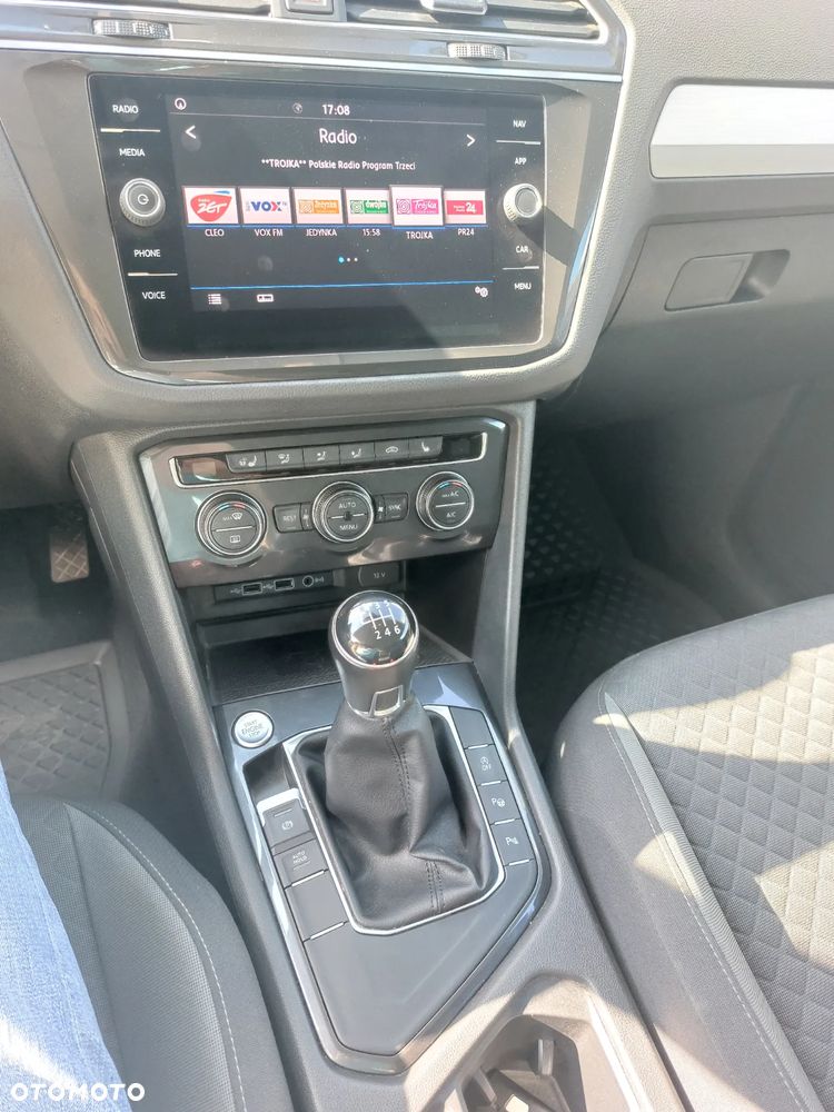 Volkswagen Tiguan 1.5 TSI EVO Comfortline - 14