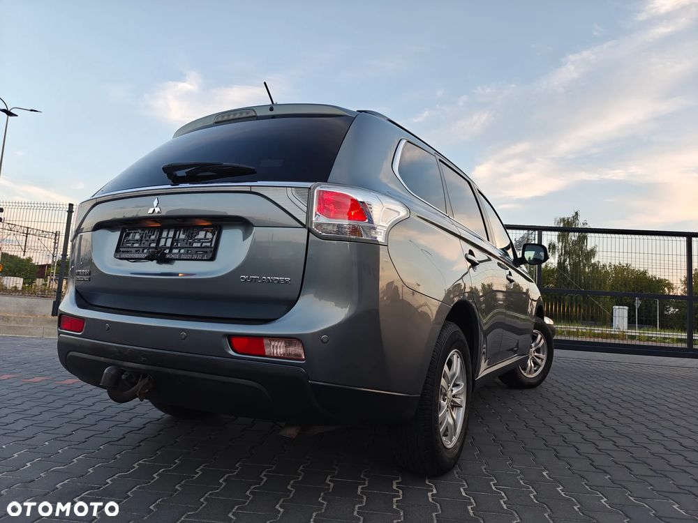 Mitsubishi Outlander 2.2 DI-D 2WD Invite - 7