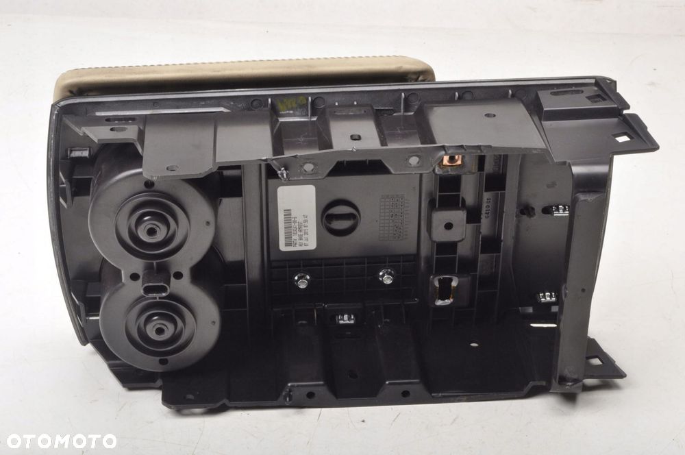 Tesla Model S PODŁOKIETNIK SKÓRZANY JASNY CUP HOLDER 1024241-00-B - 10