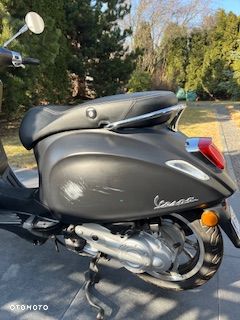 Piaggio Vespa - 12