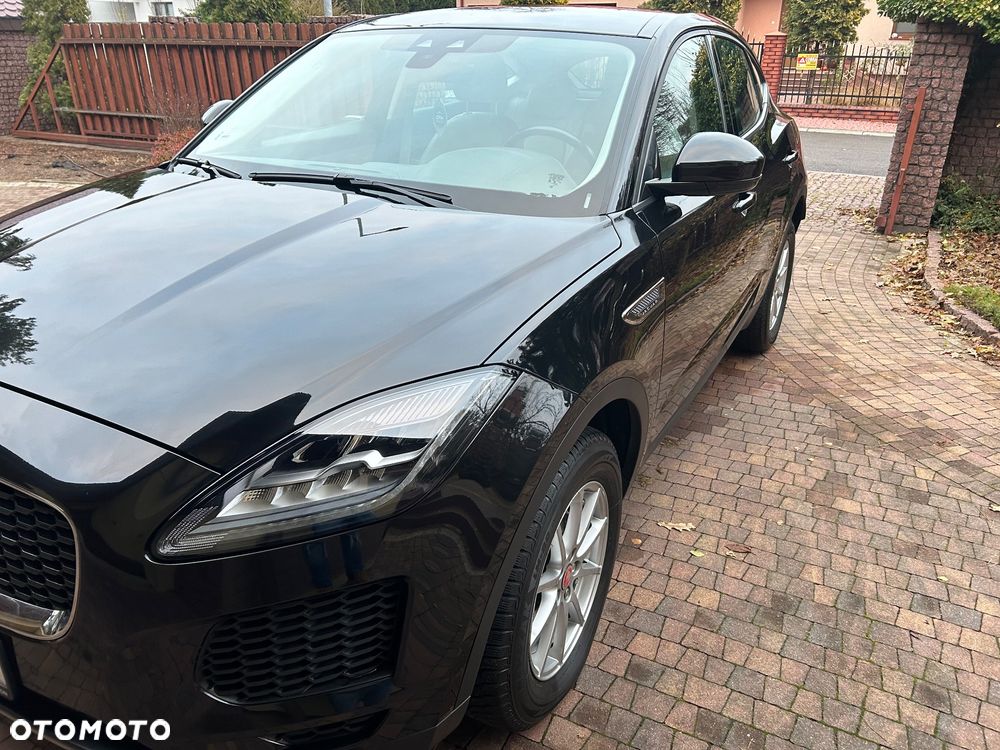 Jaguar E-Pace - 2