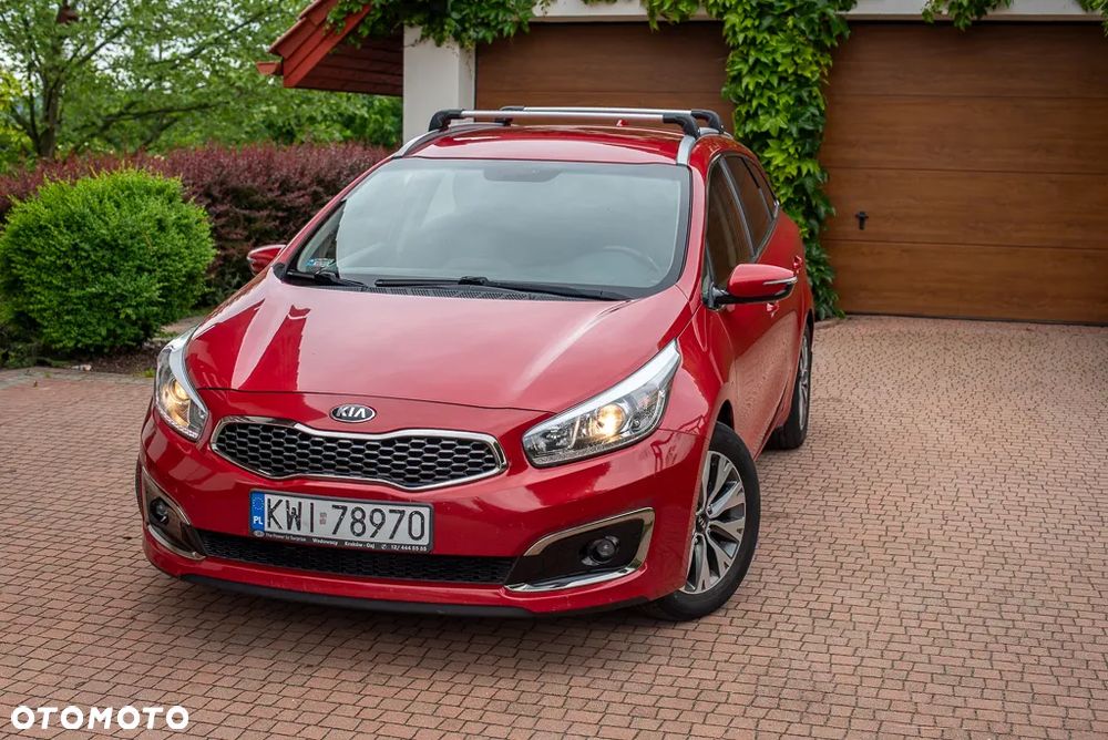Kia Ceed 1.6 GDI L Business Line - 25