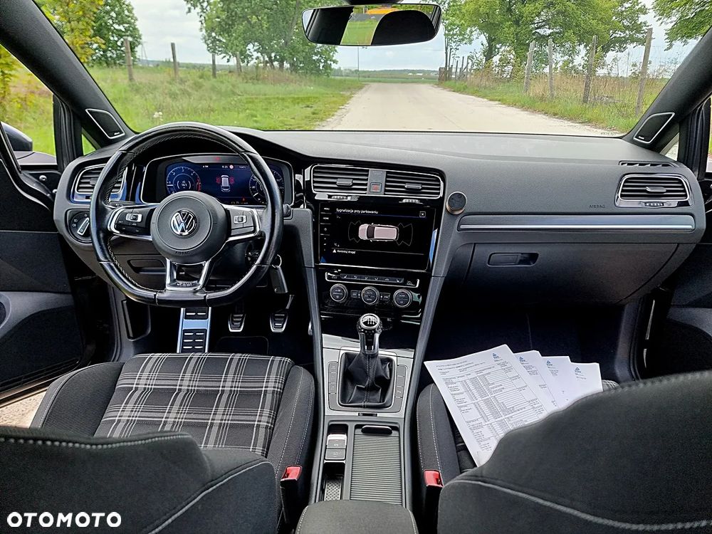 Volkswagen Golf GTD (BlueMotion Technology) - 22