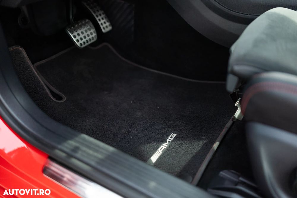 Mercedes-Benz CLA 200 - 34
