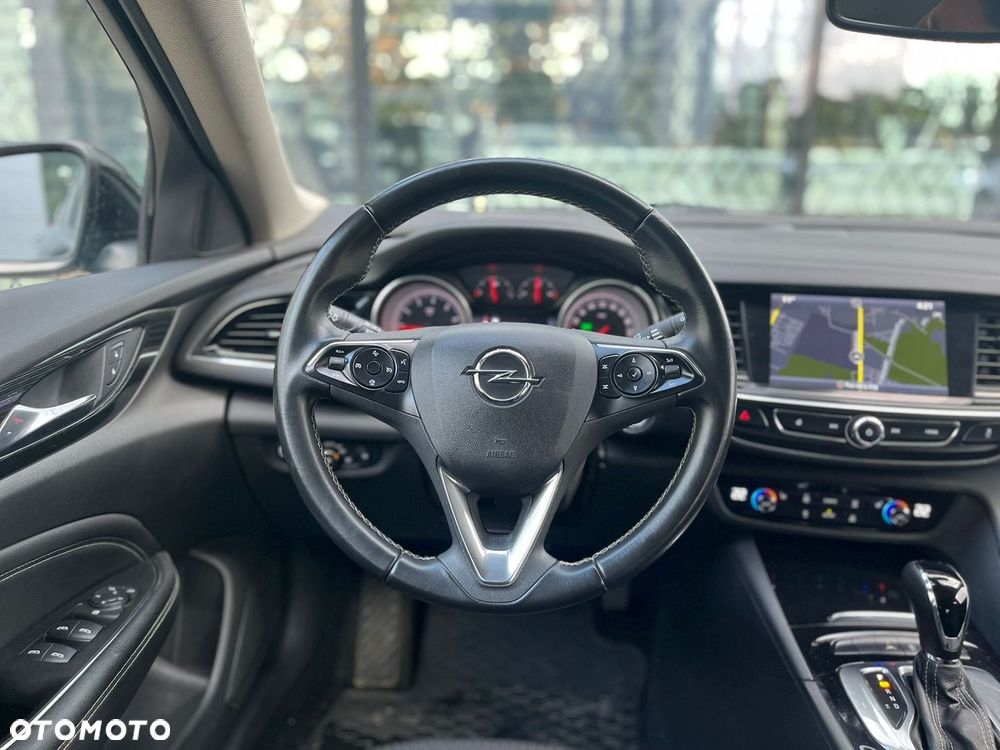Opel Insignia 1.5 T Innovation S&S - 14