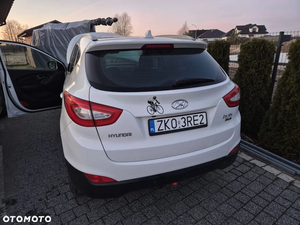 Hyundai ix35 1.7 CRDi 2WD blue Comfort - 4