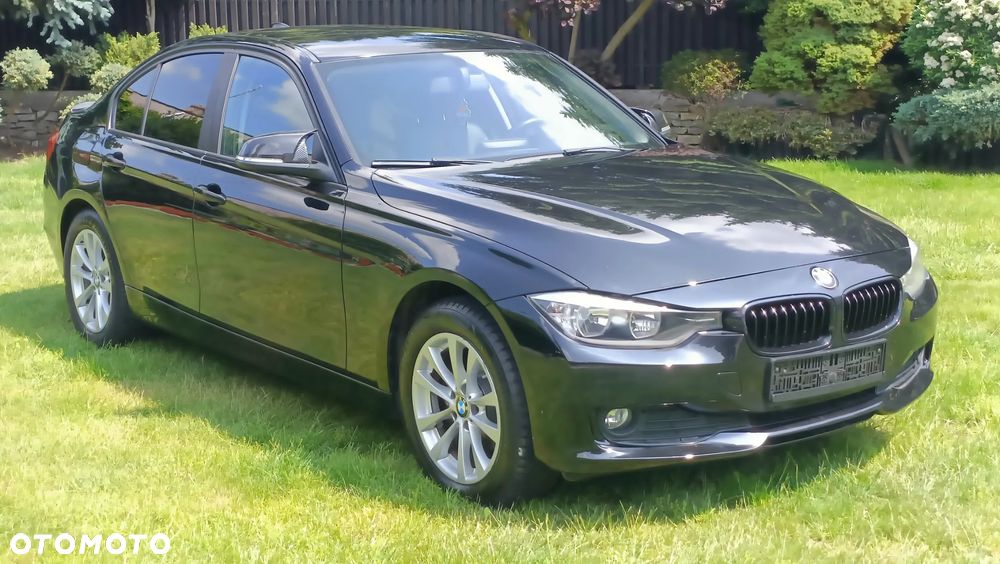BMW Seria 3 316d Luxury Line - 15