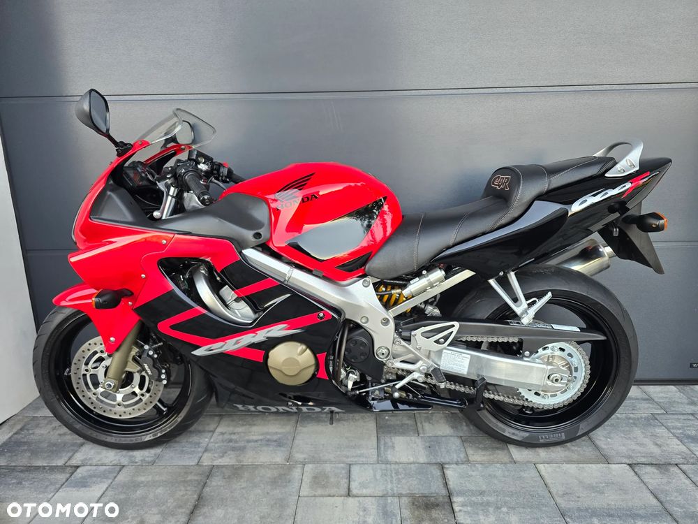 Honda CBR - 6