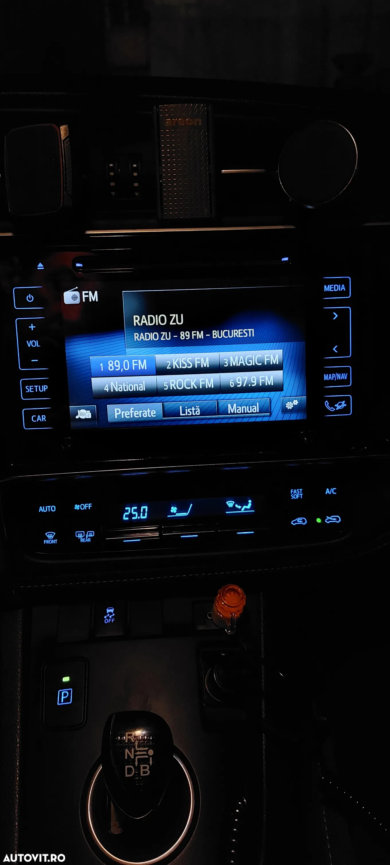 Toyota Auris - 24