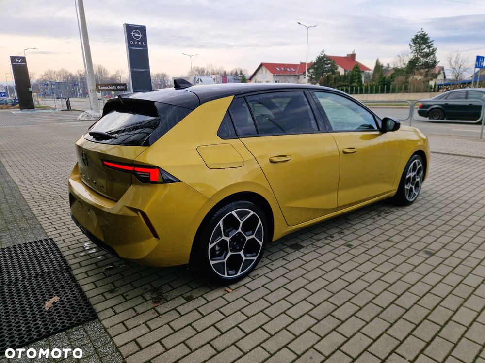 Opel Astra 1.2 T GS Line S&S - 7