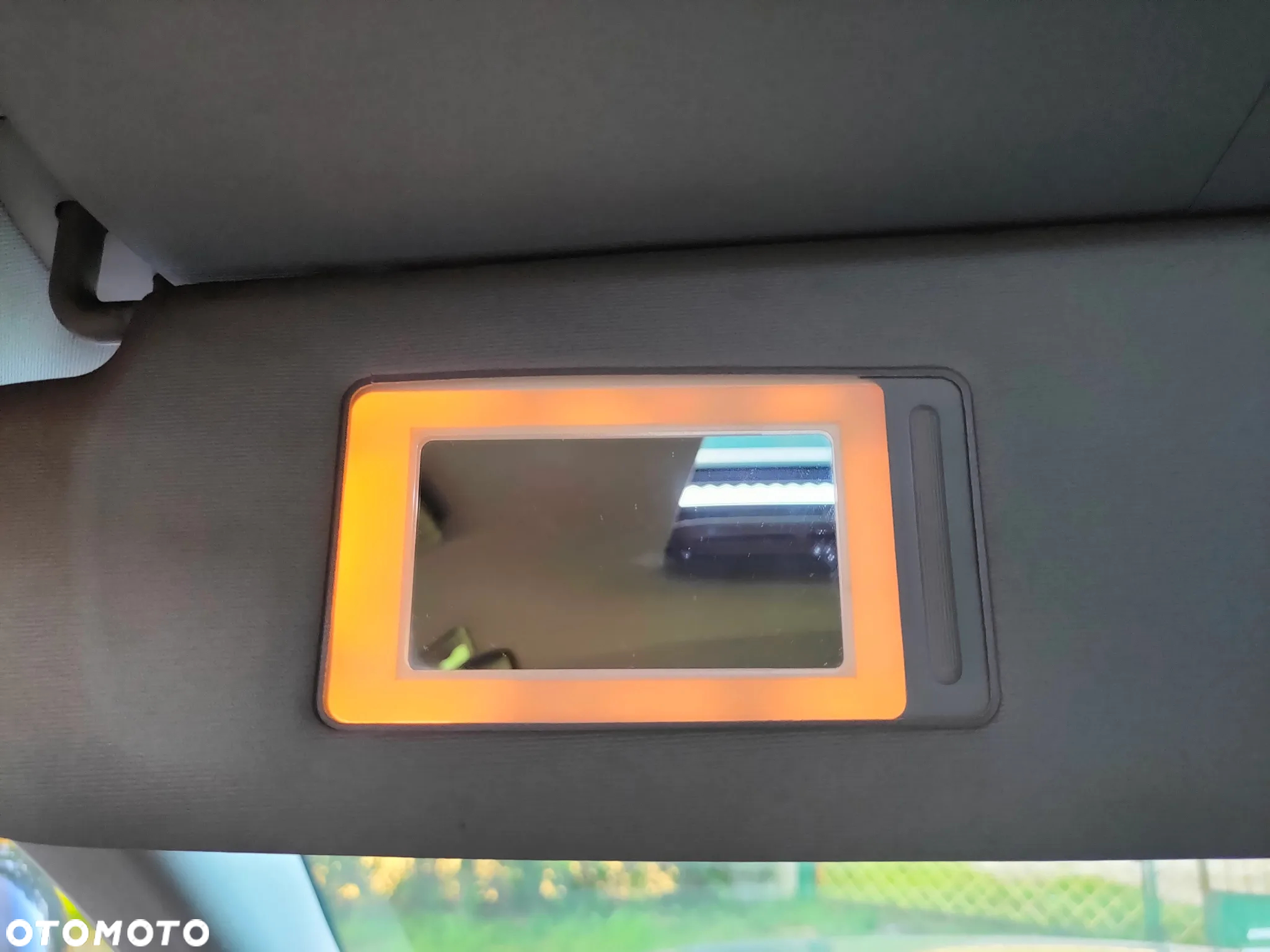 Volkswagen Touareg 5.0 V10 TDI Tiptr - 22