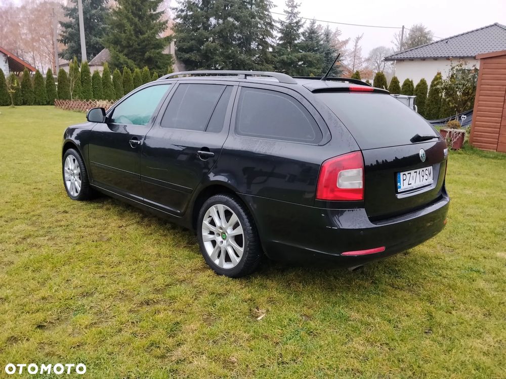 Skoda Octavia 2.0 TDI DPF Elegance - 8